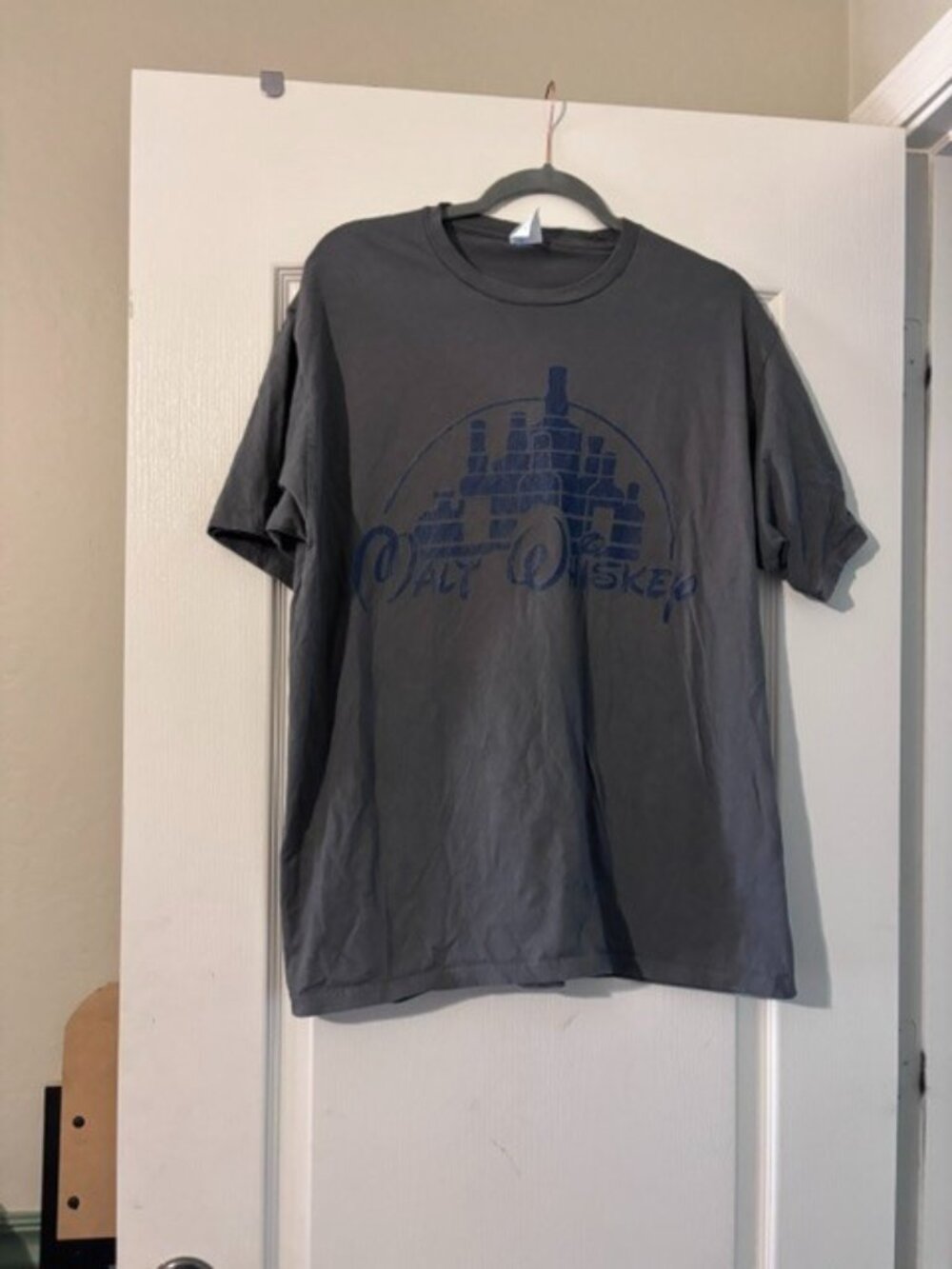 Men's Gray Funny Disney Malt Whiskey Shirt SZ XL